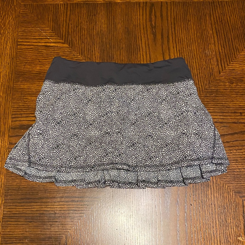 LULULEMON SKIRT
